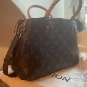 Louis Vuitton handbag /Montaigne BB MNG